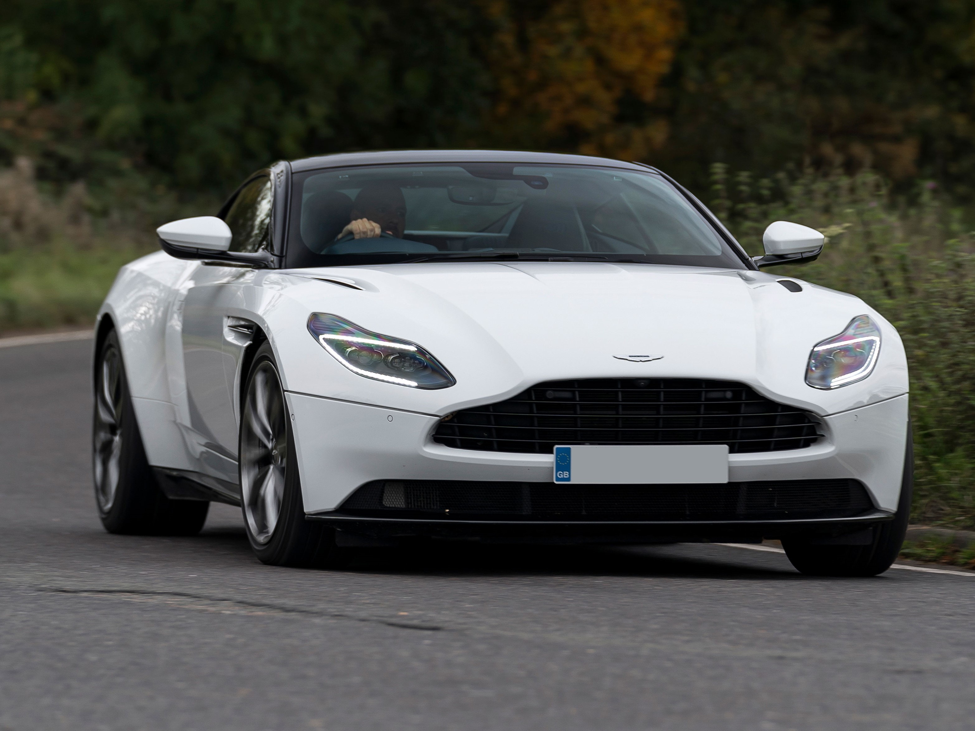 Aston Martin DB11